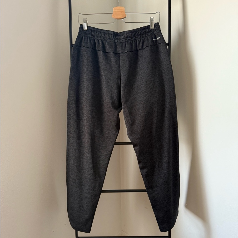 EUC Men’s Adidas Climawarm Dark Gray Athletic Pants, size M - Picture 3 of 4